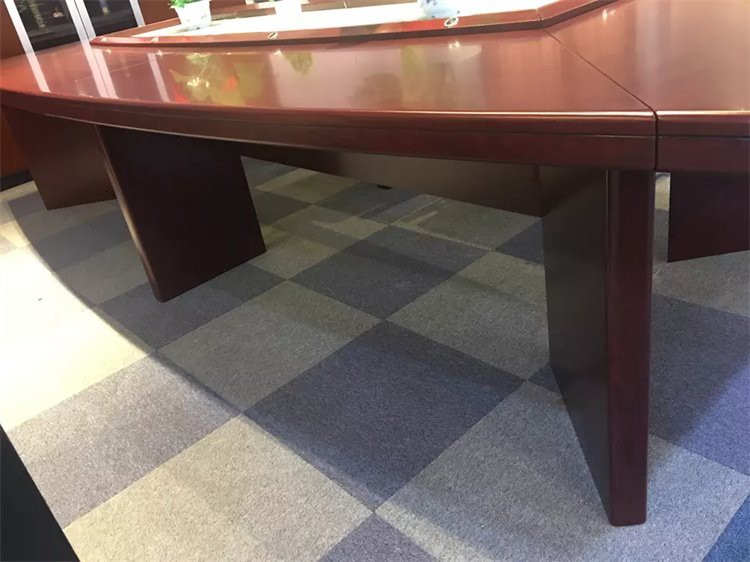 Traditional Conference Table (7)_
