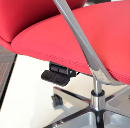Ergonomic Swivel Office Executive Office Leather Chair factory