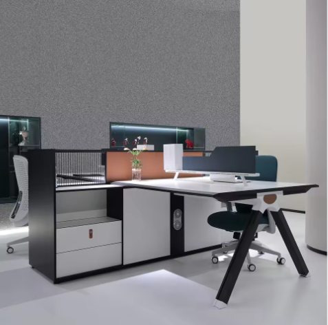 Modern 4-Person Partition Workstation Office Desk