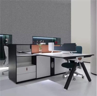 Modern 4-Person Partition Workstation Office Desk